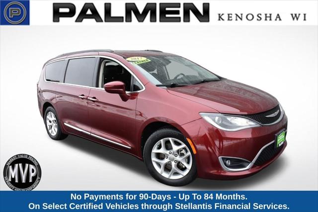 2017 Chrysler Pacifica Touring-L 2017 Chrysler Pacifica Touring-L