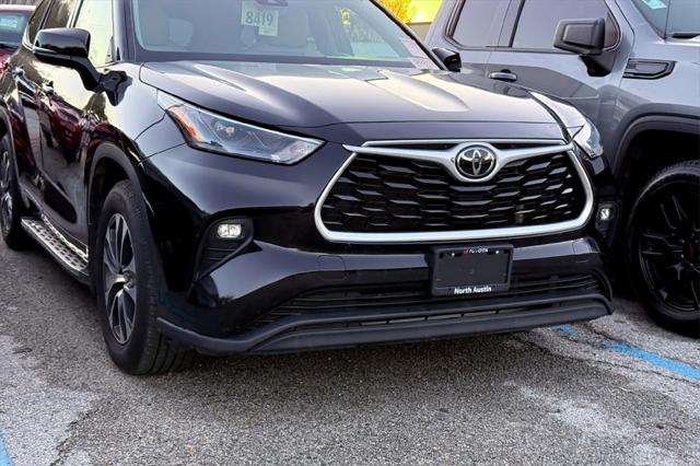 2022 Toyota Highlander XLE 2022 Toyota Highlander XLE