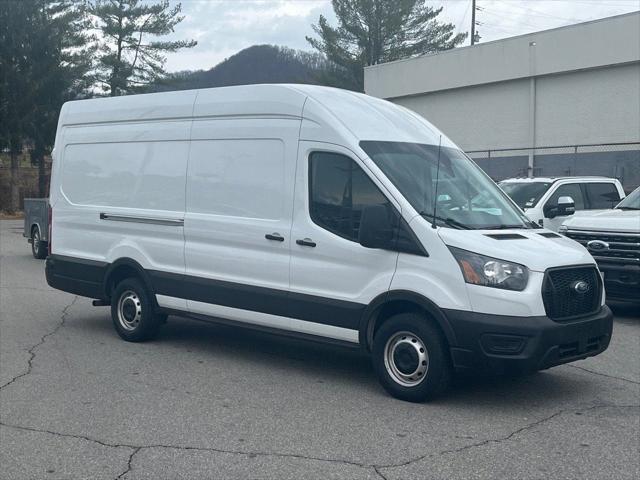 2024 Ford Transit-250 Cargo Van T-250 148 EL Hi Rf 9070 GVWR RWD