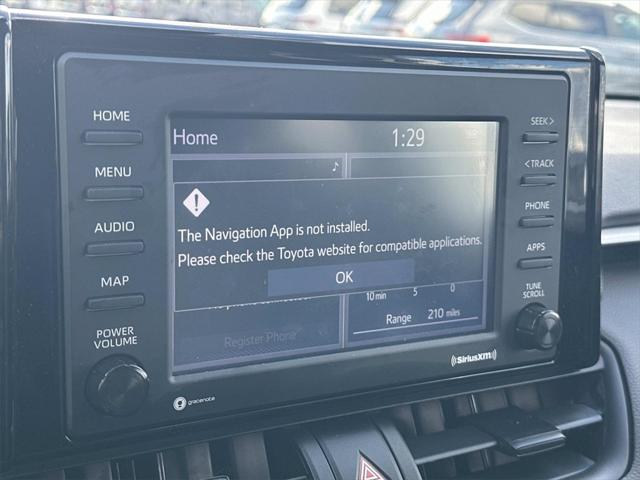 2021 Toyota RAV4 LE 2021 Toyota RAV4 LE