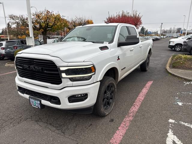 2022 RAM 3500 Laramie Crew Cab 4x4 8 Box
