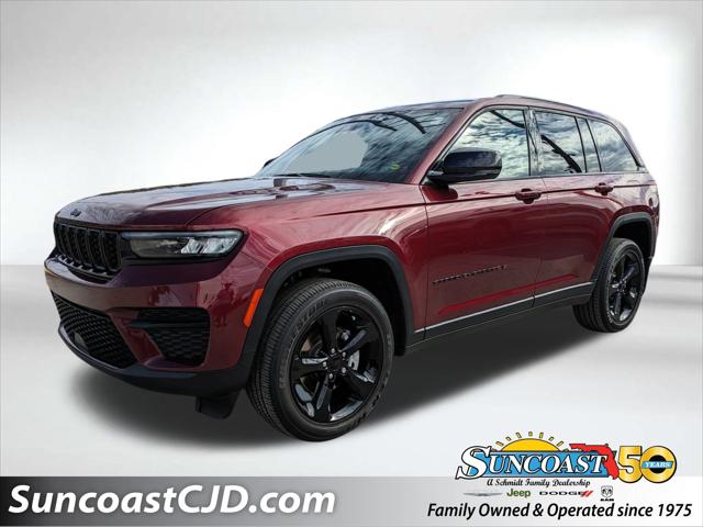 2022 Jeep Grand Cherokee Altitude 4x2