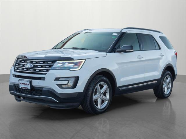 2017 Ford Explorer XLT 2017 Ford Explorer XLT