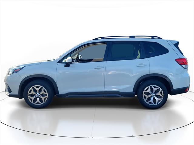 2022 Subaru Forester Premium 2022 Subaru Forester Premium
