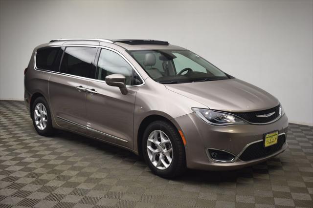 2018 Chrysler Pacifica Touring L Plus 2018 Chrysler Pacifica Touring L Plus