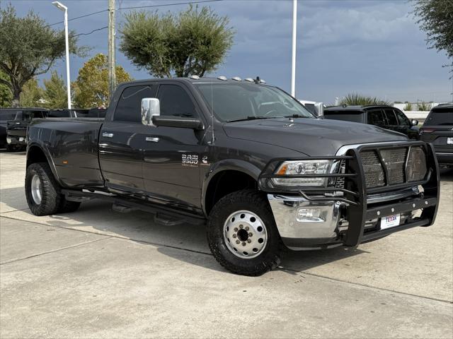 2018 RAM 3500 Laramie Crew Cab 4x4 8 Box 2018 RAM 3500 Laramie Crew Cab 4x4 8 Box