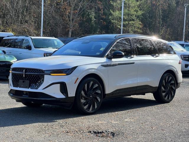 2024 Lincoln Nautilus Reserve