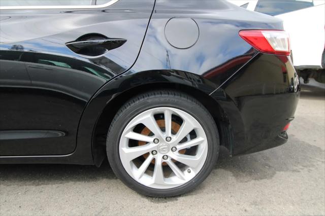 2017 Acura ILX Technology Plus Package