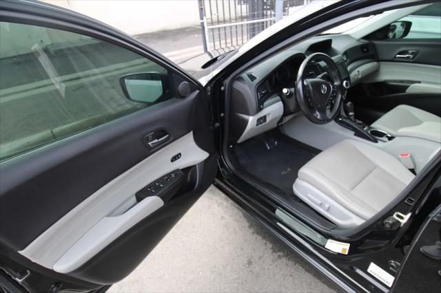 2017 Acura ILX Technology Plus Package