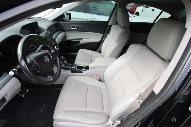 2017 Acura ILX Technology Plus Package
