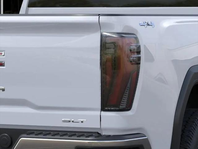 2026 GMC Sierra 2500HD Crew Cab, Standard Bed, SLT, 4WD