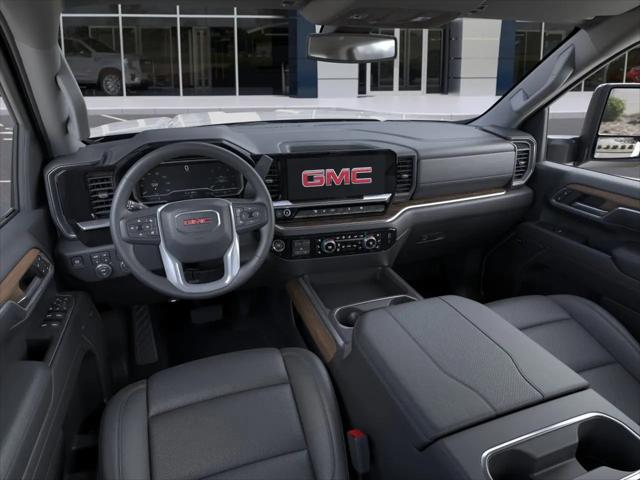 2026 GMC Sierra 2500HD Crew Cab, Standard Bed, SLT, 4WD