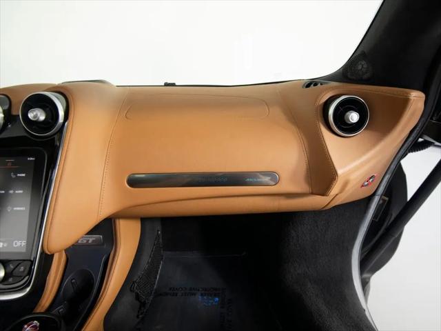 2023 McLaren GT Standard