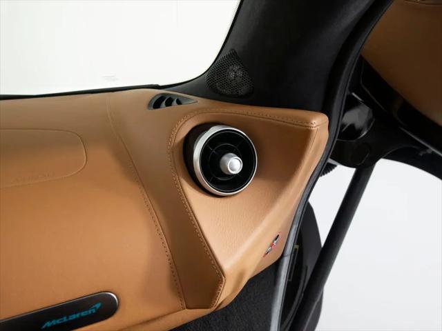 2023 McLaren GT Standard