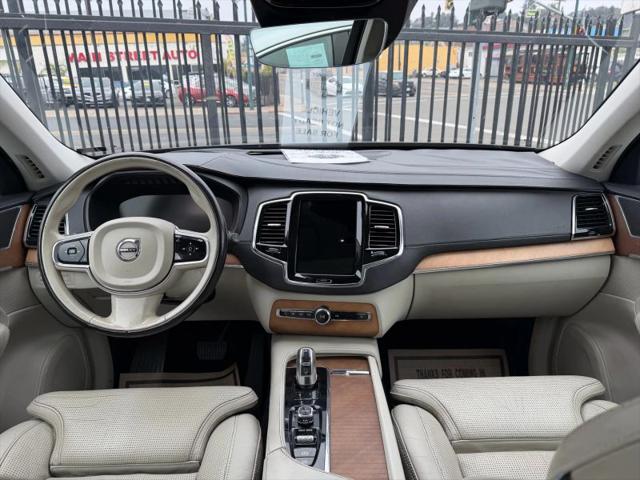 2016 Volvo XC90 Hybrid T8 Inscription
