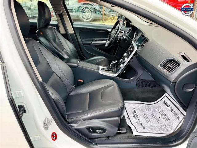 2015 Volvo V60 T5 Premier