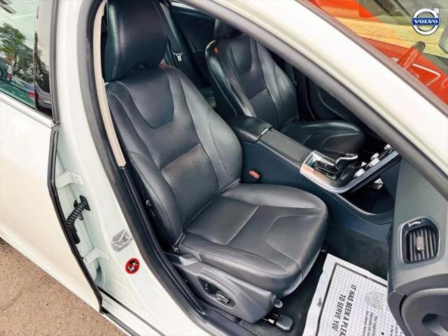 2015 Volvo V60 T5 Premier