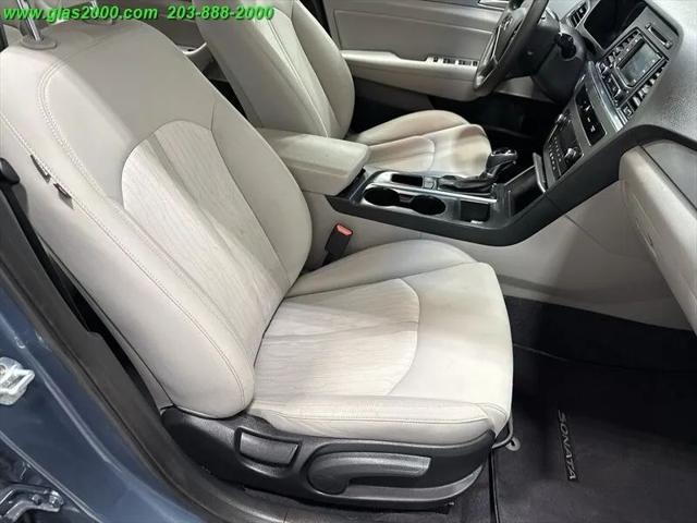 2016 Hyundai Sonata Hybrid SE