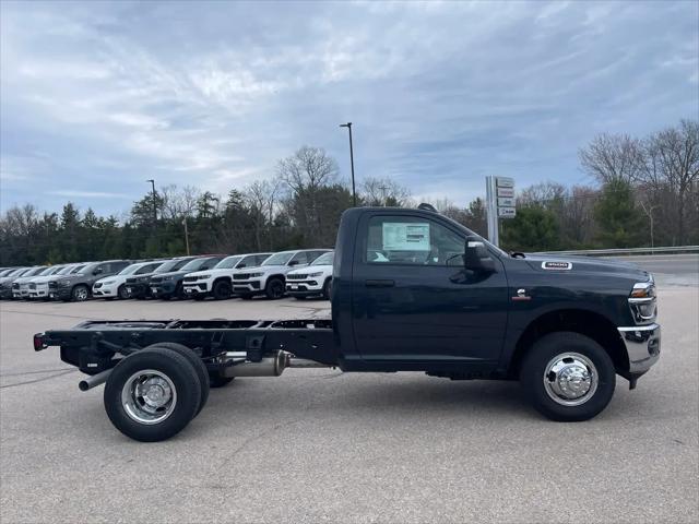 2026 Ram 3500 Tradesman/Big Horn