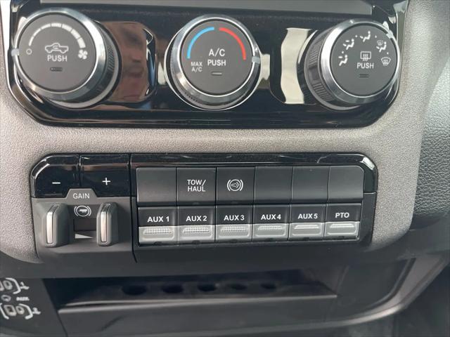 2026 Ram 3500 Tradesman/Big Horn
