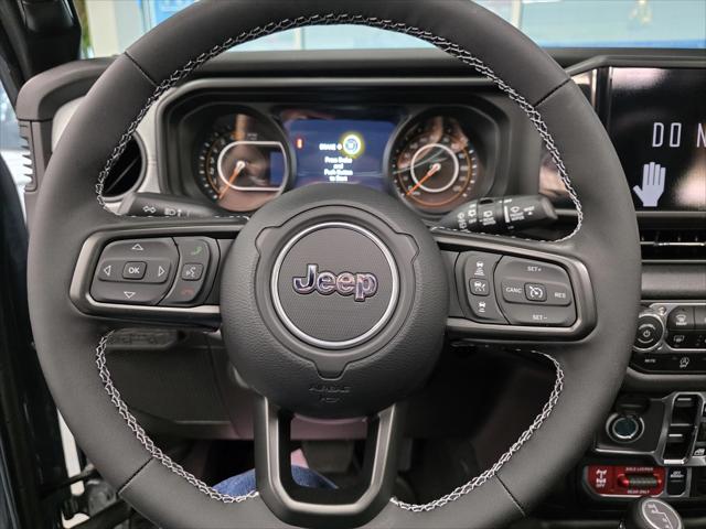 2025 Jeep Wrangler 4-Door Willys 4x4