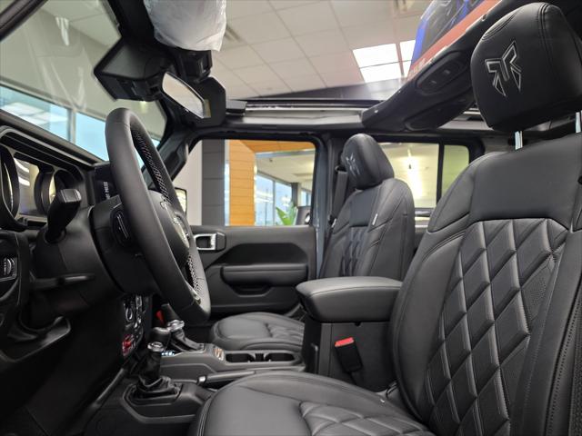 2025 Jeep Wrangler 4-Door Willys 4x4