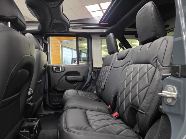 2025 Jeep Wrangler 4-Door Willys 4x4