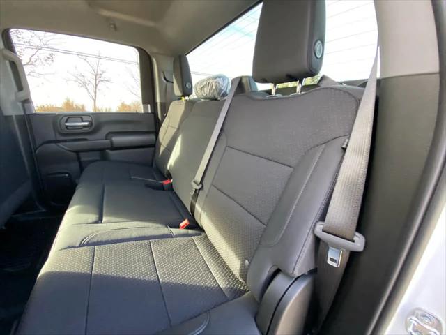 2026 GMC Sierra 2500HD Crew Cab, Standard Bed, Pro, 4WD