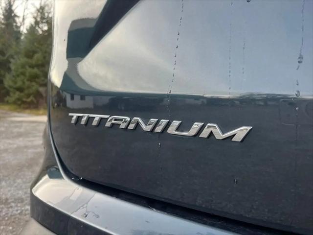 2024 Ford Edge Titanium