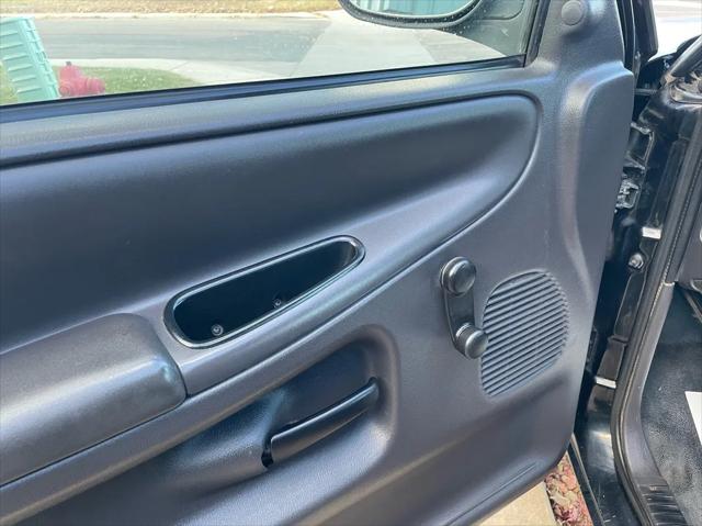 2001 Dodge Ram 1500 ST