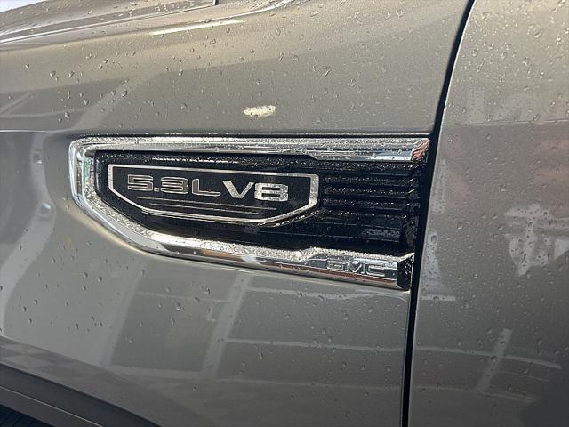 2024 GMC Sierra 1500 4WD Crew Cab Short Box SLT