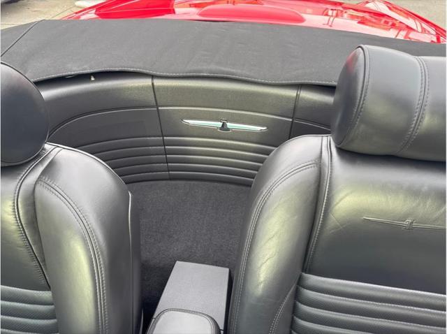 2002 Ford Thunderbird Convertible 2D