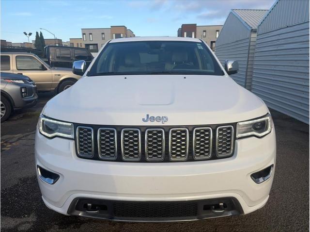 2017 Jeep Grand Cherokee Overland 4x2