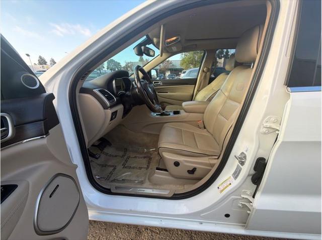 2017 Jeep Grand Cherokee Overland 4x2