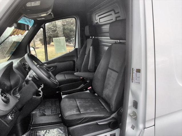 2023 Mercedes-Benz Sprinter 2500 Standard Roof 4-Cyl Diesel