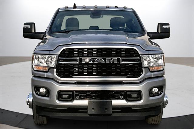 2023 RAM 3500 Big Horn Crew Cab 4x4 8 Box