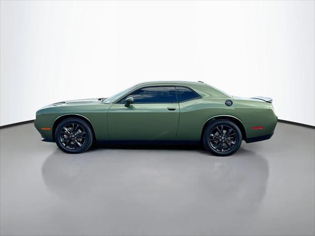 2022 Dodge Challenger SXT AWD