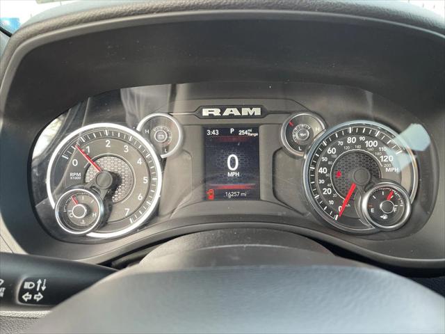 2025 RAM 1500 Big Horn Crew Cab 4x4 57 Box