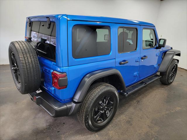 2025 Jeep Wrangler 4-Door Willys 4x4 2025 Jeep Wrangler 4-Door Willys 4x4