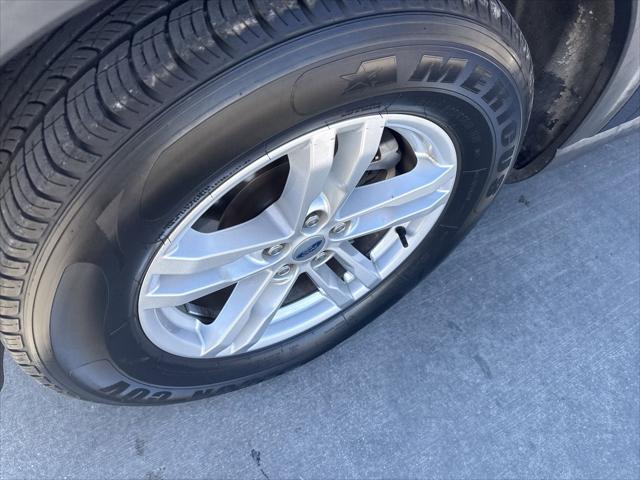 2020 Ford Explorer XLT 2020 Ford Explorer XLT