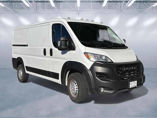 2025 RAM ProMaster 2500 Cargo Van Tradesman Low Roof 136 WB w/Pass Seat 2025 RAM ProMaster 2500 Cargo Van Tradesman Low Roof 136 WB w/Pass Seat