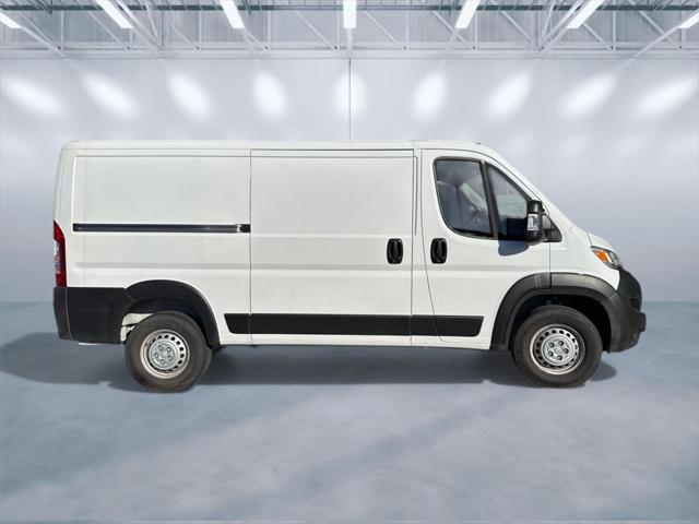 2025 RAM ProMaster 2500 Cargo Van Tradesman Low Roof 136 WB w/Pass Seat 2025 RAM ProMaster 2500 Cargo Van Tradesman Low Roof 136 WB w/Pass Seat