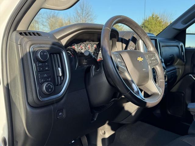 2022 Chevrolet Silverado 1500 LTD 4WD Crew Cab Short Bed LT with 2FL 2022 Chevrolet Silverado 1500 LTD 4WD Crew Cab Short Bed LT with 2FL