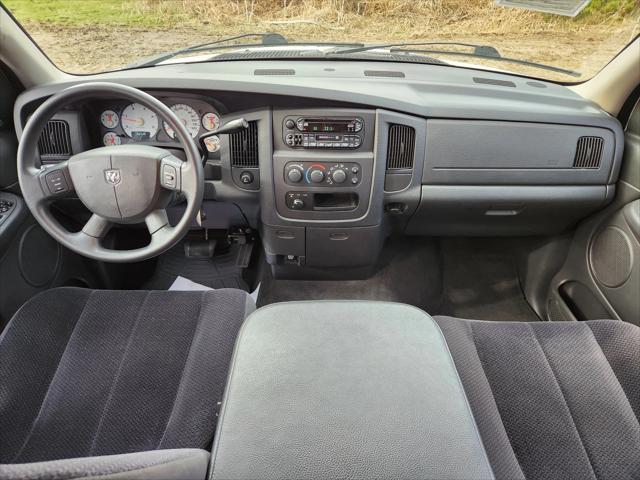 2005 Dodge Ram 3500 SLT/Laramie