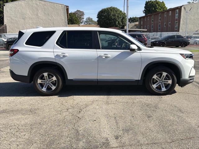 2023 Honda Pilot 2WD EX-L 8 Passenger