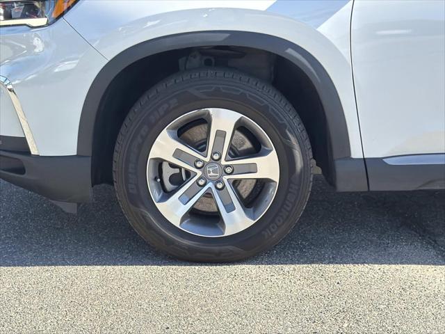 2023 Honda Pilot 2WD EX-L 8 Passenger