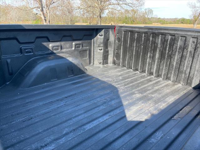 2022 GMC Sierra 1500 4WD Crew Cab Short Box Pro