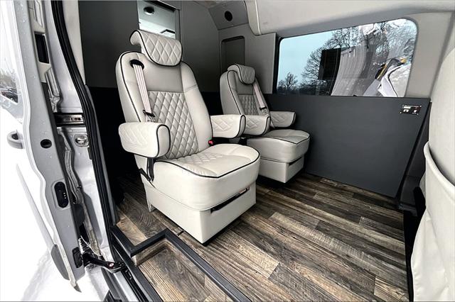 2020 Ford Transit Crew Van Base