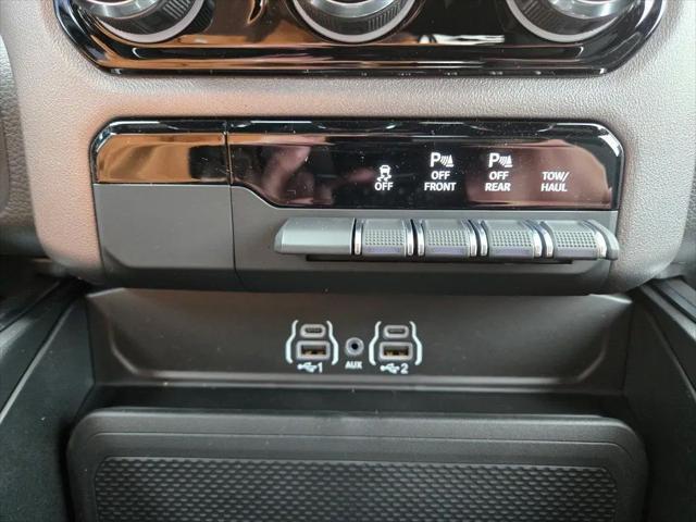 2026 Ram 1500 Big Horn Crew Cab 4x4 57 Box