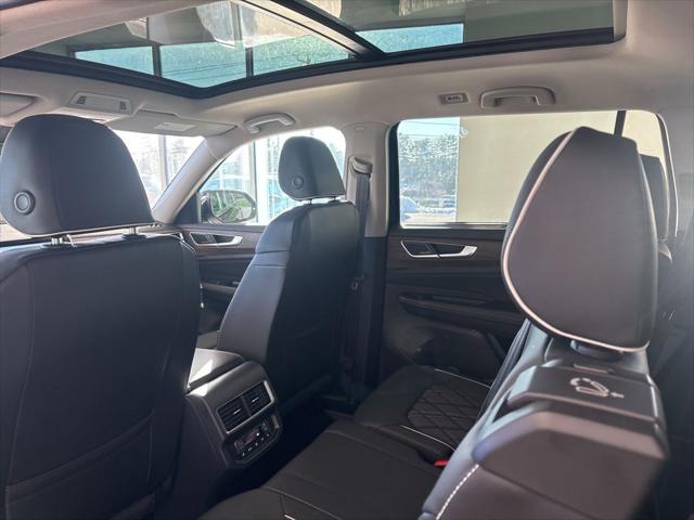 2026 Volkswagen Atlas SEL Premium R-Line